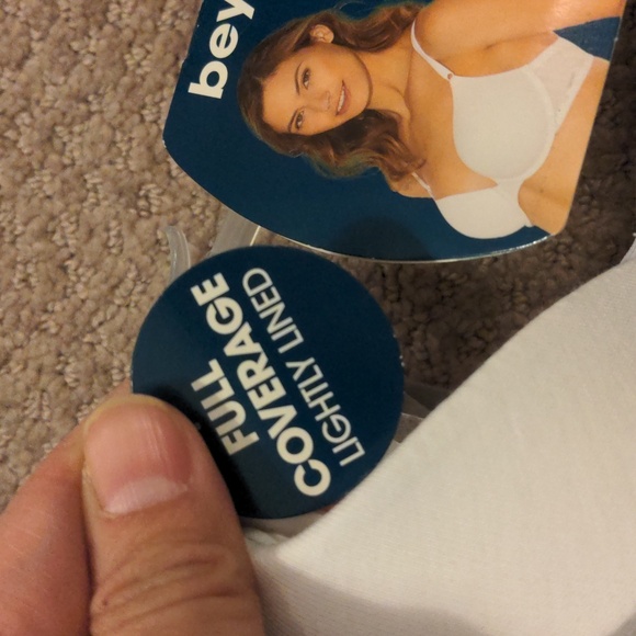 FRUIT OF THE LOOM 2 pack Grey and White Lightly Lined Full Coverage Bras NWT - Picture 3 of 8